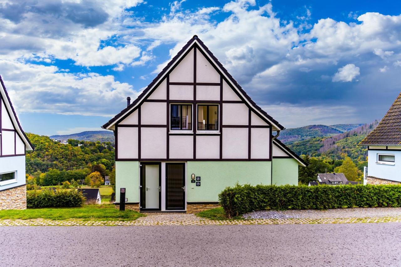 Dormio Resort Eifeler Tor ハイムバッハ エクステリア 写真